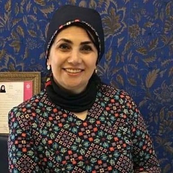 Meet your Posher, Neda - Picture 1 of 1